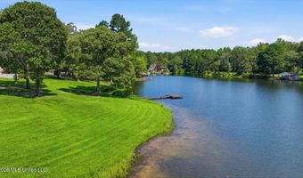 423 Robinhood Trl, Brandon, MS 39042