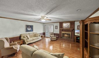 2050 Hickory Trl NE, Arab, AL 35016