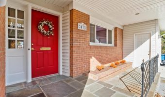 5813 MIDHILL St, Bethesda, MD 20817