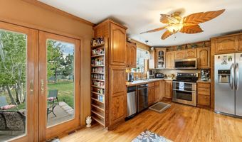 2851 W 2nd Ave, Buffalo, WY 82834