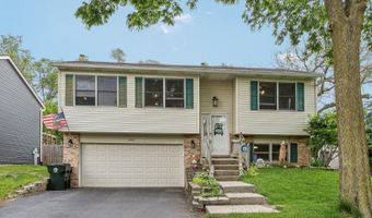 40511 N Minena St, Antioch, IL 60002