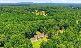 265 Glen Wilkie Trl, Ball Ground, GA 30107