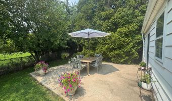 459 EDGEWOOD Dr, Ambler, PA 19002