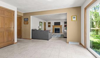3116 E SANDPIPER Ln, Appleton, WI 54913