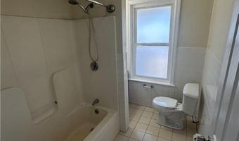 591 Main St, East Greenwich, RI 02818