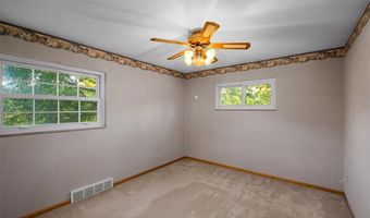 8628 Hillery Dr, Affton, MO 63123