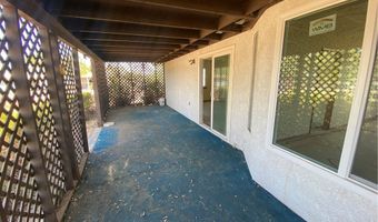 22764 Powhatan Rd, Apple Valley, CA 92308