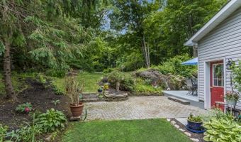 130 Lake Iliff Rd, Andover, NJ 07860