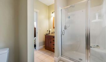 1026 Essex St, Bangor, ME 04401