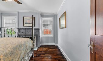 44 Bradford St 49, Bristol, RI 02809