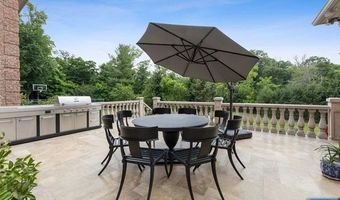 31 Marie Major Dr, Alpine, NJ 07620