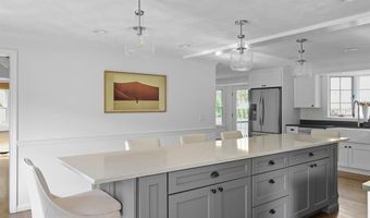 320 Stone Ridge Dr, East Greenwich, RI 02818