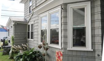 4 Amherst St, Augusta, ME 04330