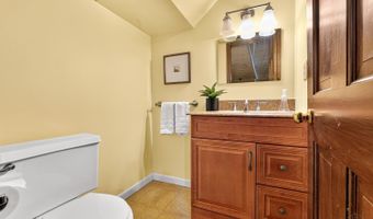 535 Rollingrock Ln, Anderson Twp., OH 45255