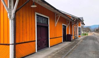 342 S. Monroe St, Alderson, WV 24910