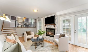 8229 Tifton Rd, Charlotte, NC 28226