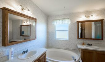 8 SAUK Trl, Boulder, WY 82923