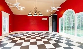112 Loblolly Ln, Albany, GA 31721