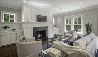 22 Gardiner St, Darien, CT 06820