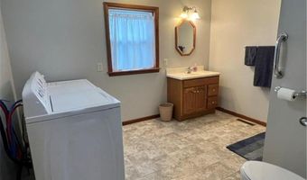 19443 560th Ave, Austin, MN 55912