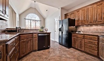 717 NE Essex Ct, Bentonville, AR 72712