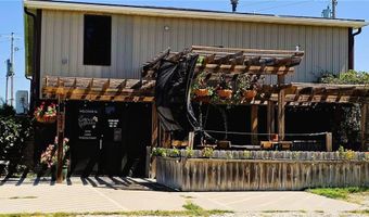 5 Windermere Way, Alma, KS 66401