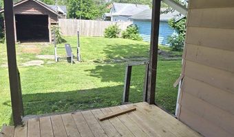 1031 Hendricks St, Anderson, IN 46016