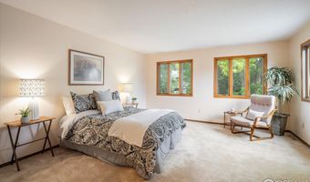 4936 Clubhouse Cir, Boulder, CO 80301