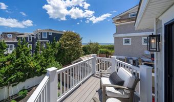 93 E 11th St, Avalon, NJ 08202