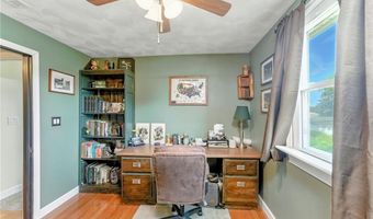 82 Martin St, East Providence, RI 02914