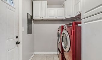 8568 Poplar Springs Dr, Ark, VA 23061