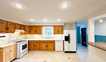 11 Fernwood Rd, Avon, CT 06001