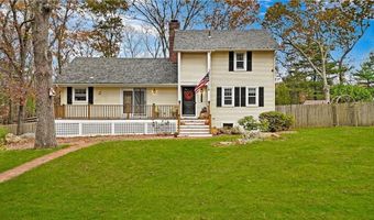 138 Spring Valley Dr, East Greenwich, RI 02818