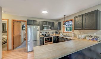 238 King Arthur Rd, Blakeslee, PA 18610