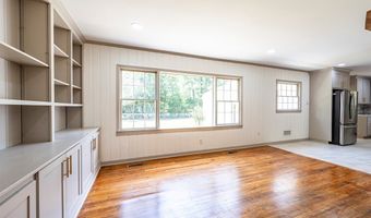 2511 WEXFORD Dr, Albany, GA 31707