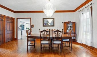 205 S Ford St, Anamosa, IA 52205