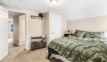 619 Fairfax St, Altoona, WI 54720