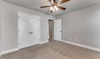 5902 NW Hoover St, Bentonville, AR 72713