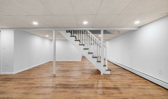 545 Simsbury Rd, Bloomfield, CT 06002