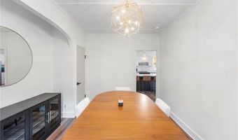 61 School St 2R, Lincoln, RI 02802