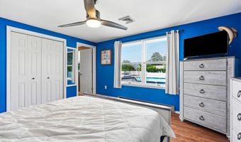 416 Ocean Ave, Beachwood, NJ 08722