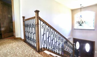 2410 Quail Run Blvd, Aberdeen, SD 57401