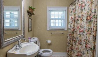2718 Vada Rd, Bainbridge, GA 39817