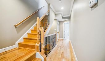 12482 ANSIN CIRCLE Dr, Potomac, MD 20854