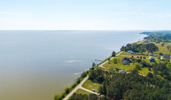126 Narrow Shore Rd, Aydlett, NC 27916