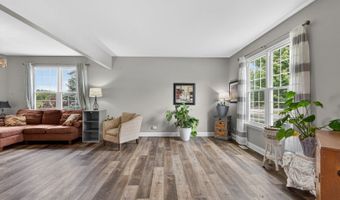 1124 Ashlyn Ln, Antioch, IL 60002