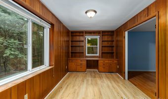7361 Sheffield Dr SE, Ada, MI 49301