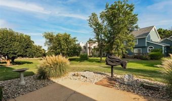420 April Oaks Ct, Ballwin, MO 63021