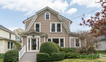 174 Greenway St, Hamden, CT 06517