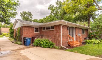 641 Louise Dr, Ann Arbor, MI 48103